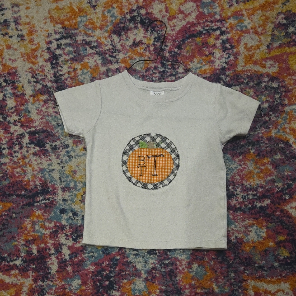 Gray Kids T-Shirt with Pumpkin Patch Design